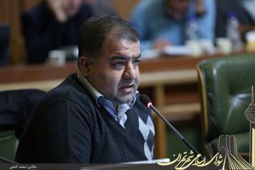 مجید فراهانی مطرح کرد: برخورد خشن با دستفروشان مد نظر شهرداري نيست